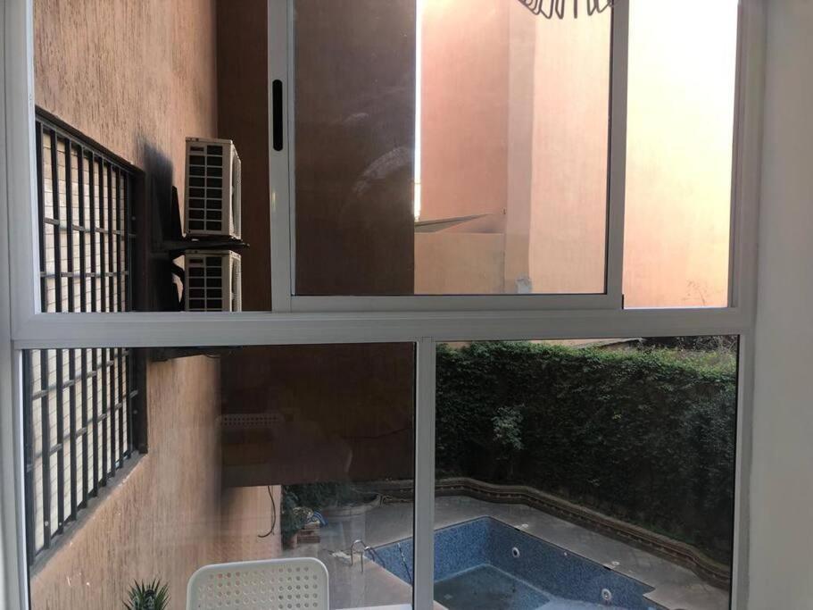 Appartement Center De Gueliz Avec Piscine Marrakesh Exteriör bild