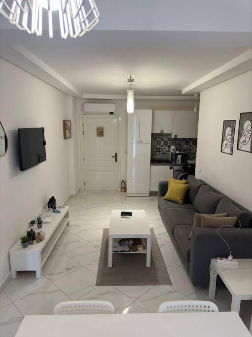 Appartement Center De Gueliz Avec Piscine Marrakesh Exteriör bild